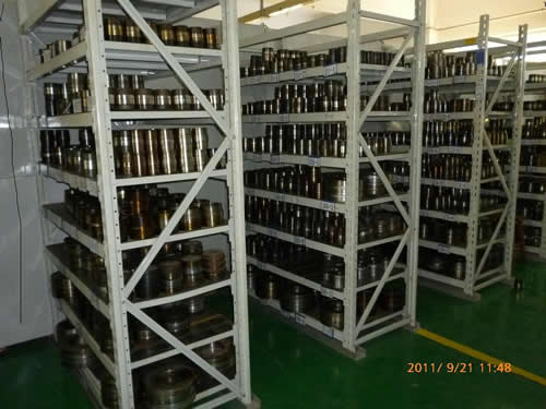 中量货架